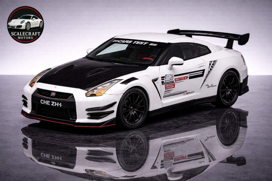 Nissan R35 1:24 - Modelo a Escala - ScaleCraft Motors