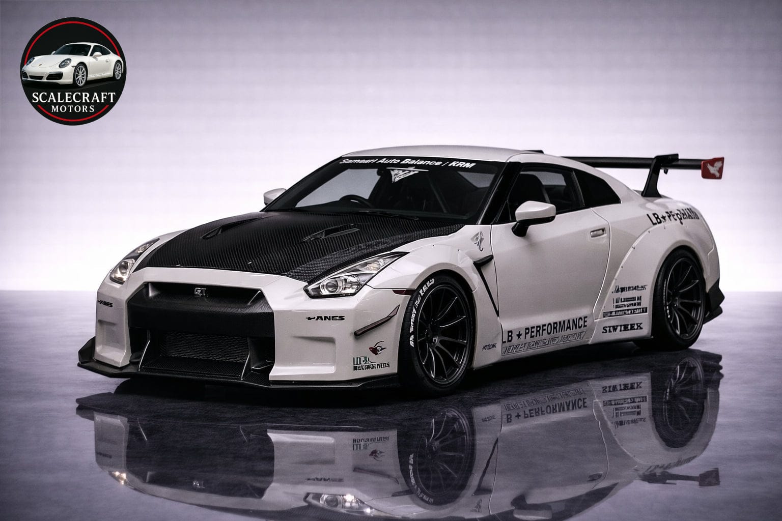 Nissan R35 - Modelo a Escala - ScaleCraft Motors